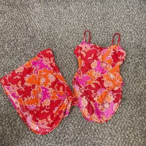 VTG Victoria's Secret One Piece Swimsuit Floral Plus Wrap Size 36C Red Pink